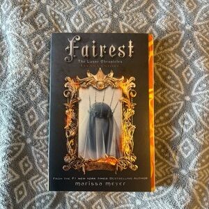 Fairest by Marissa Meyer - Young Adult Fantasy Novella Book